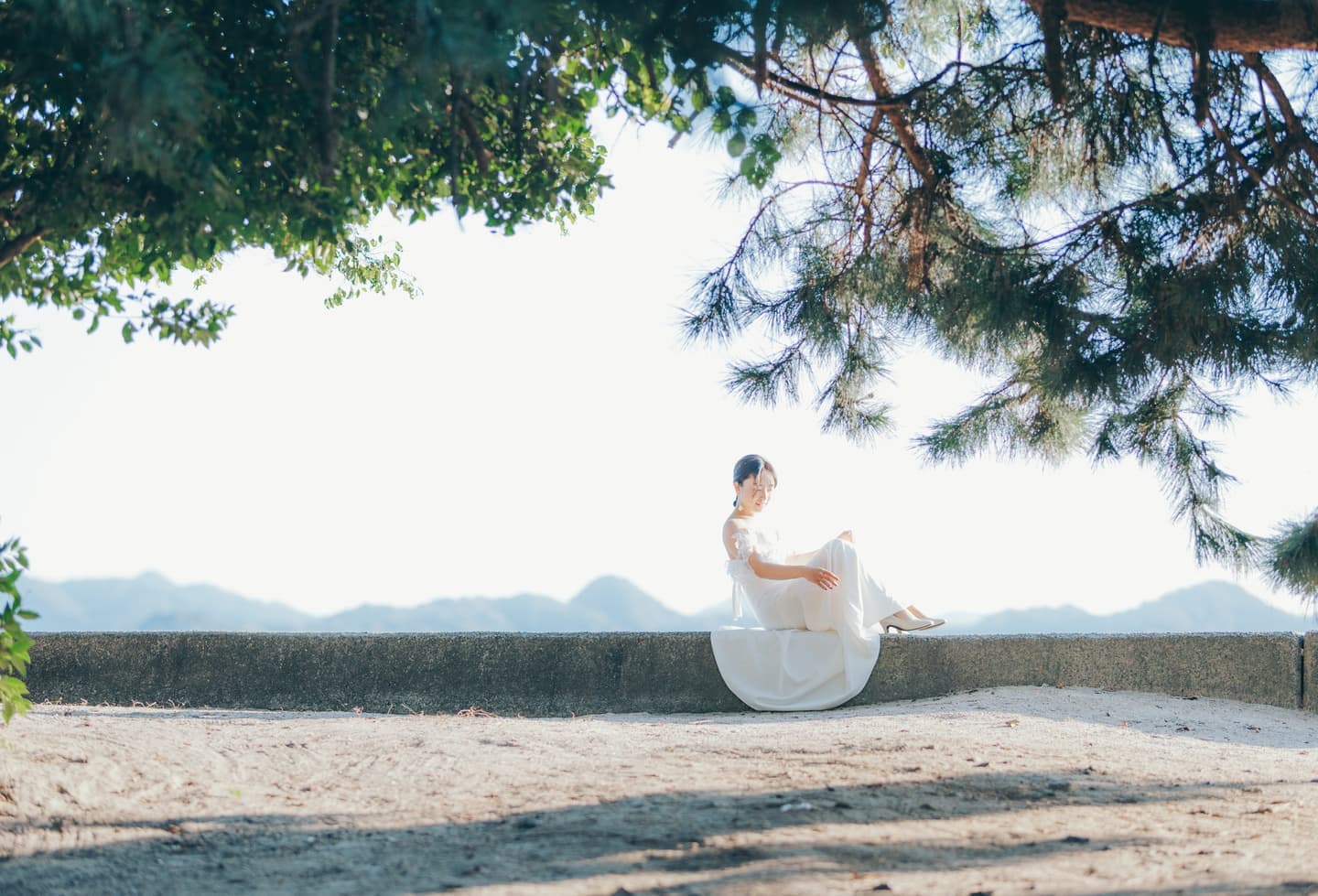 洋装前撮り　ドレス　女性